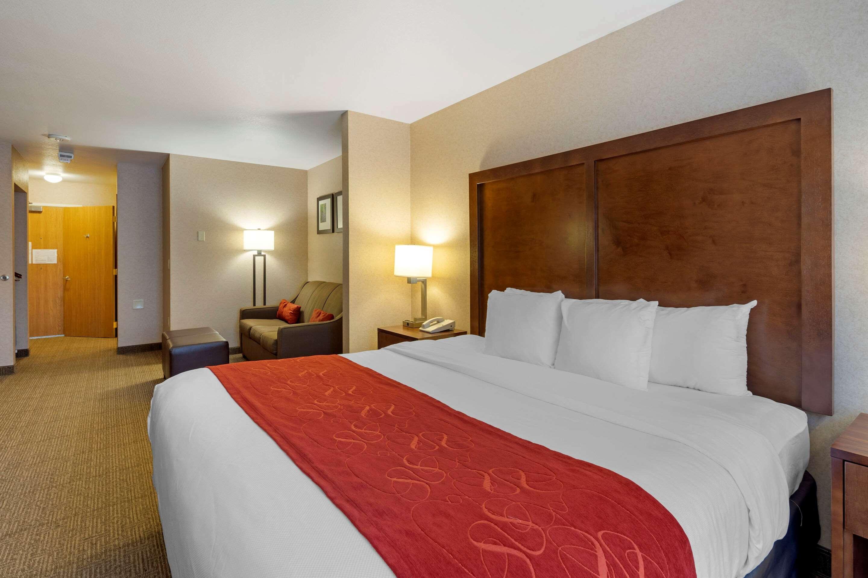Comfort Suites Anchorage International Airport Exterior foto
