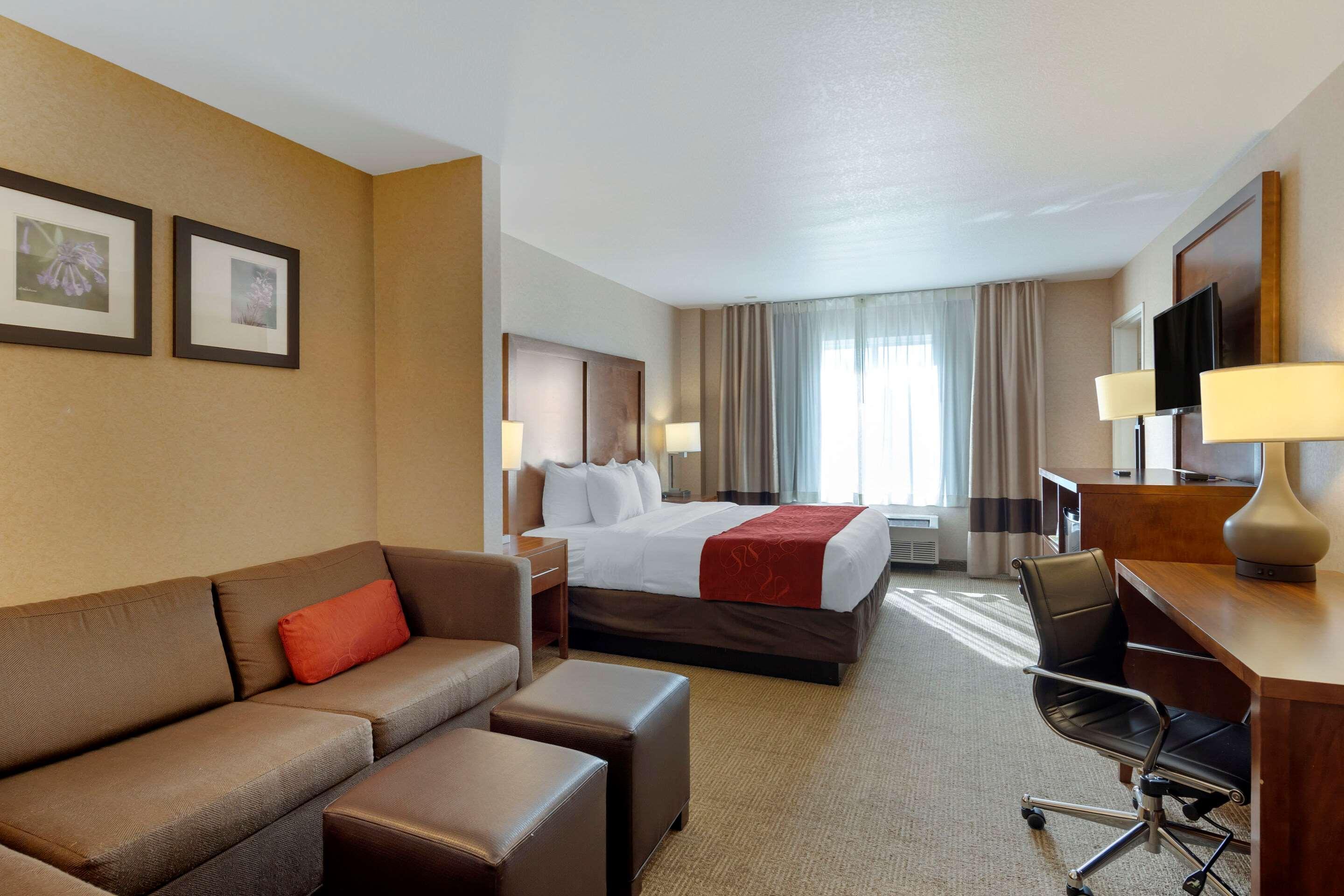Comfort Suites Anchorage International Airport Exterior foto